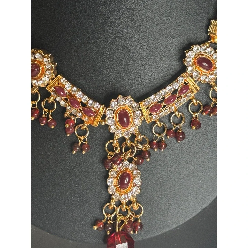 Vintage Indian Style Bib Necklace Gold Tone Red Stone Rhinestone 24
